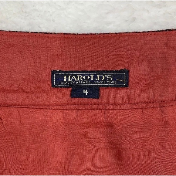 VTG Harolds 4 Wool Houndstooth Plaid Red Black Velvet Belted Skirt Academia USA - Picture 3 of 11